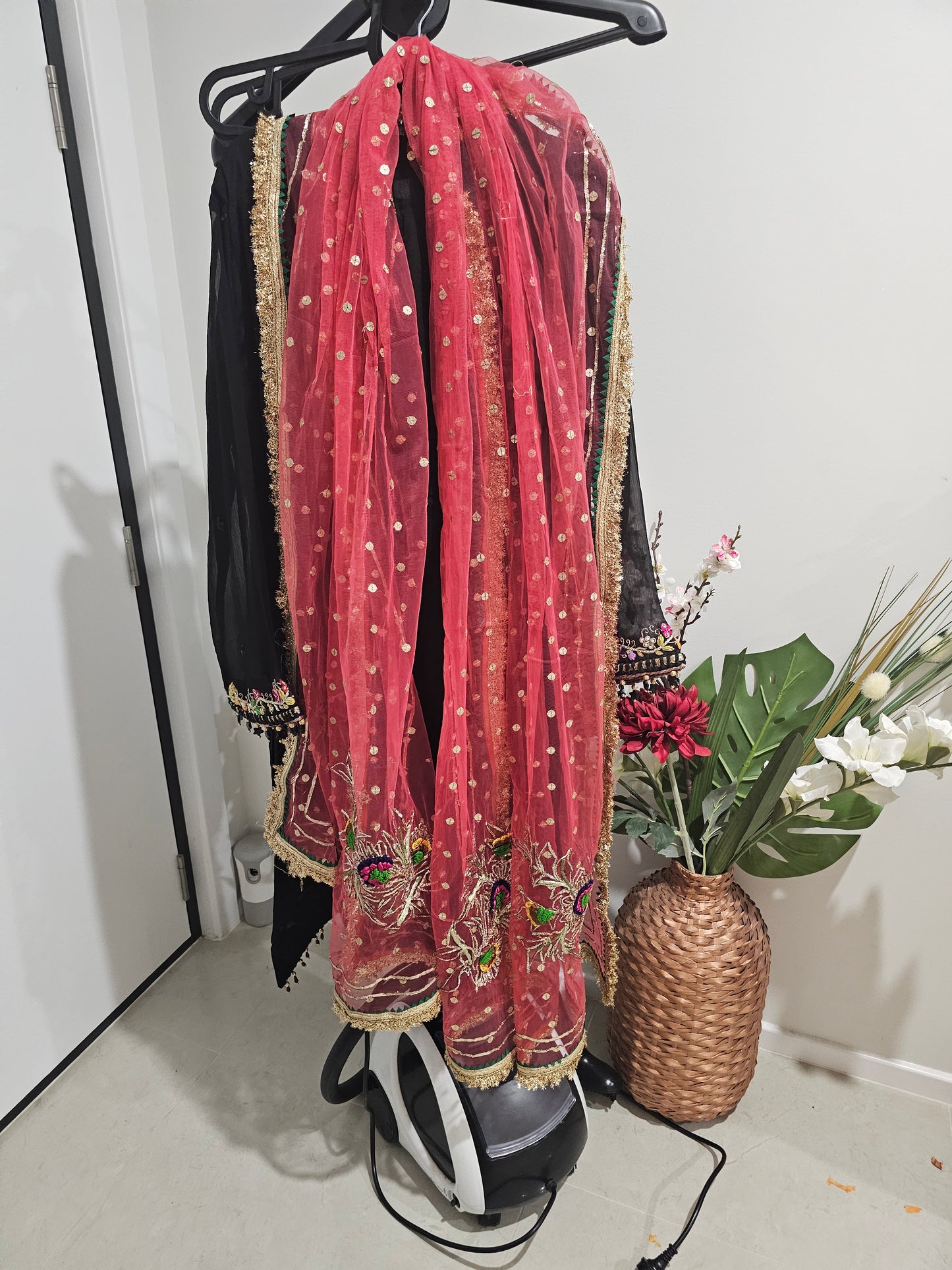 Pakistani traditional embroidery suit