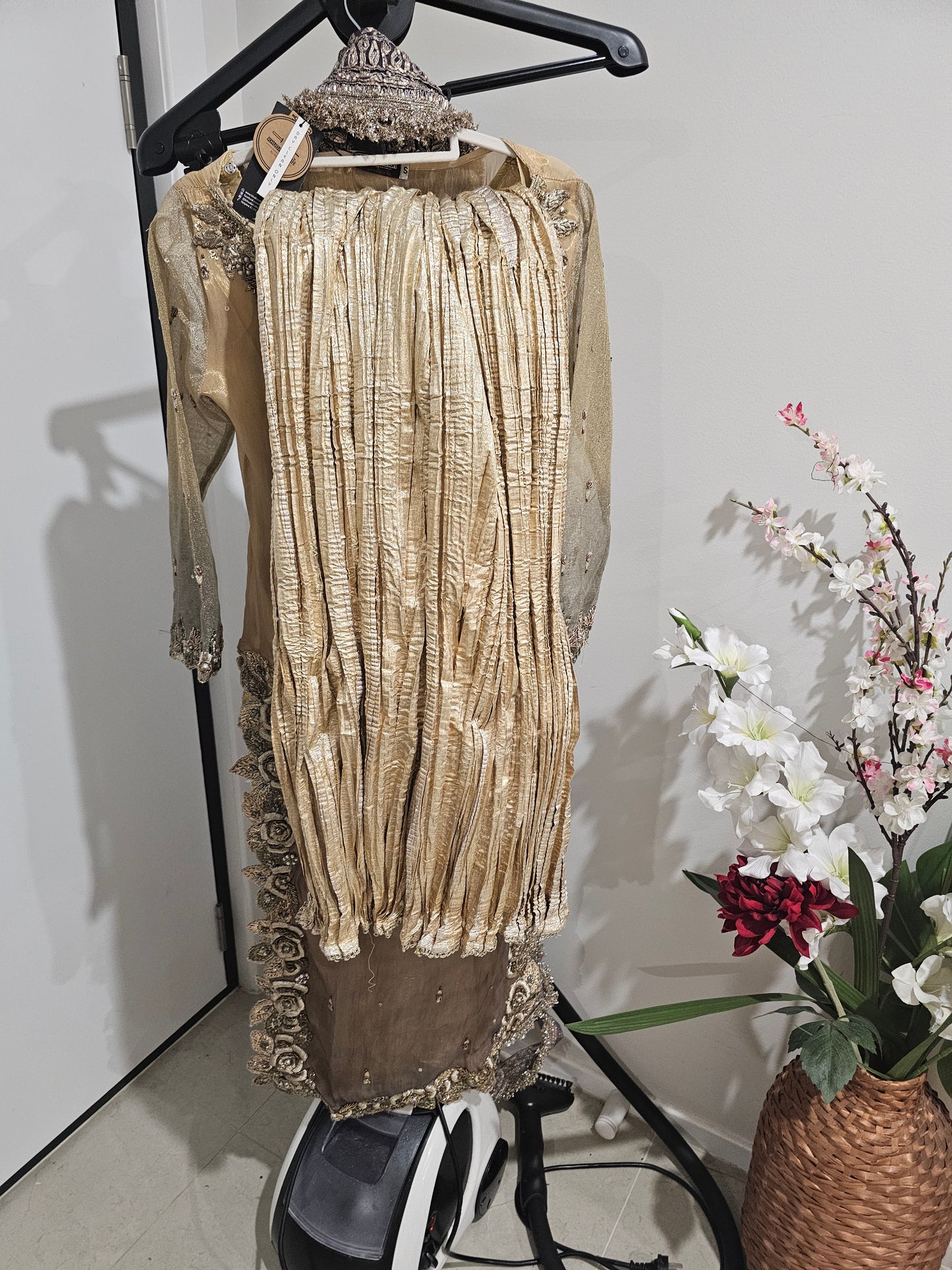 Pakistani/Indian traditional women clothing