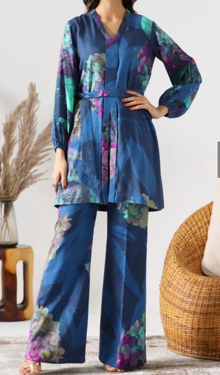 Pakistani traditional embroidery suit