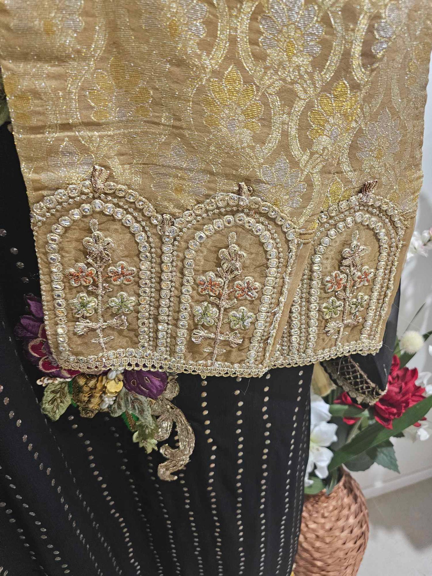 Pakistani traditional embroidery suit