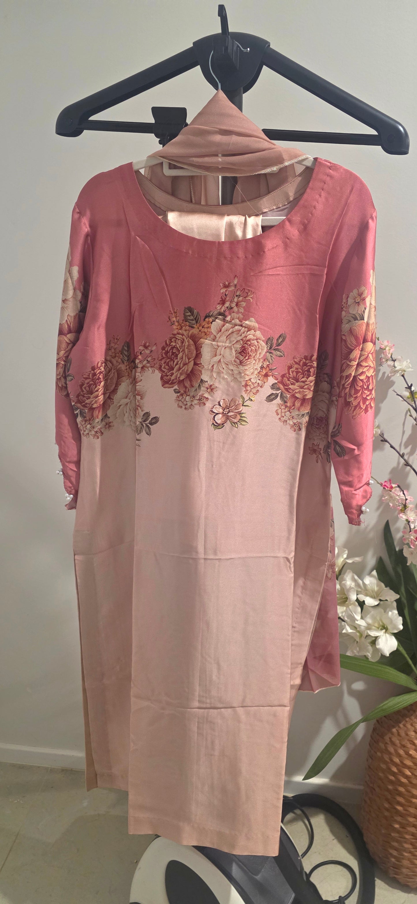 Pakistani/Indian traditional women clothing