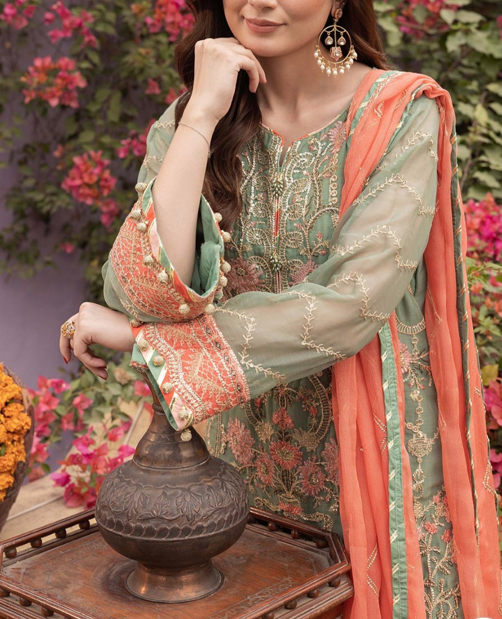 Pakistani/Indian traditional women clothing