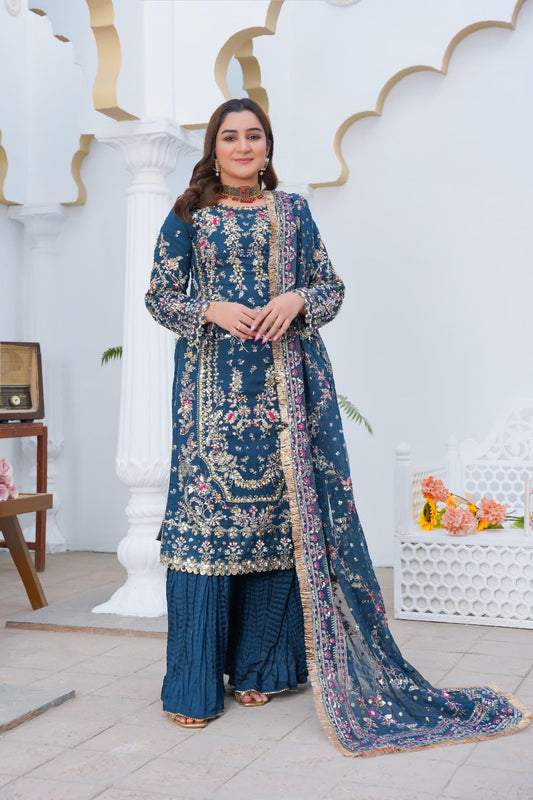 Pakistani/Indian traditional women clothng