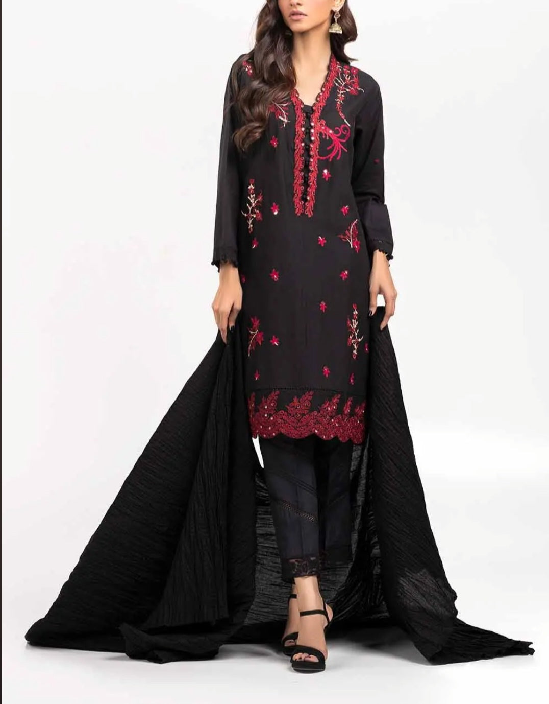Pakistani suit
