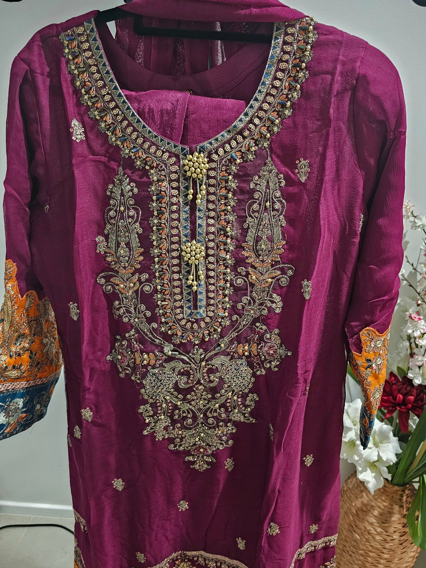 Pakistani clothing