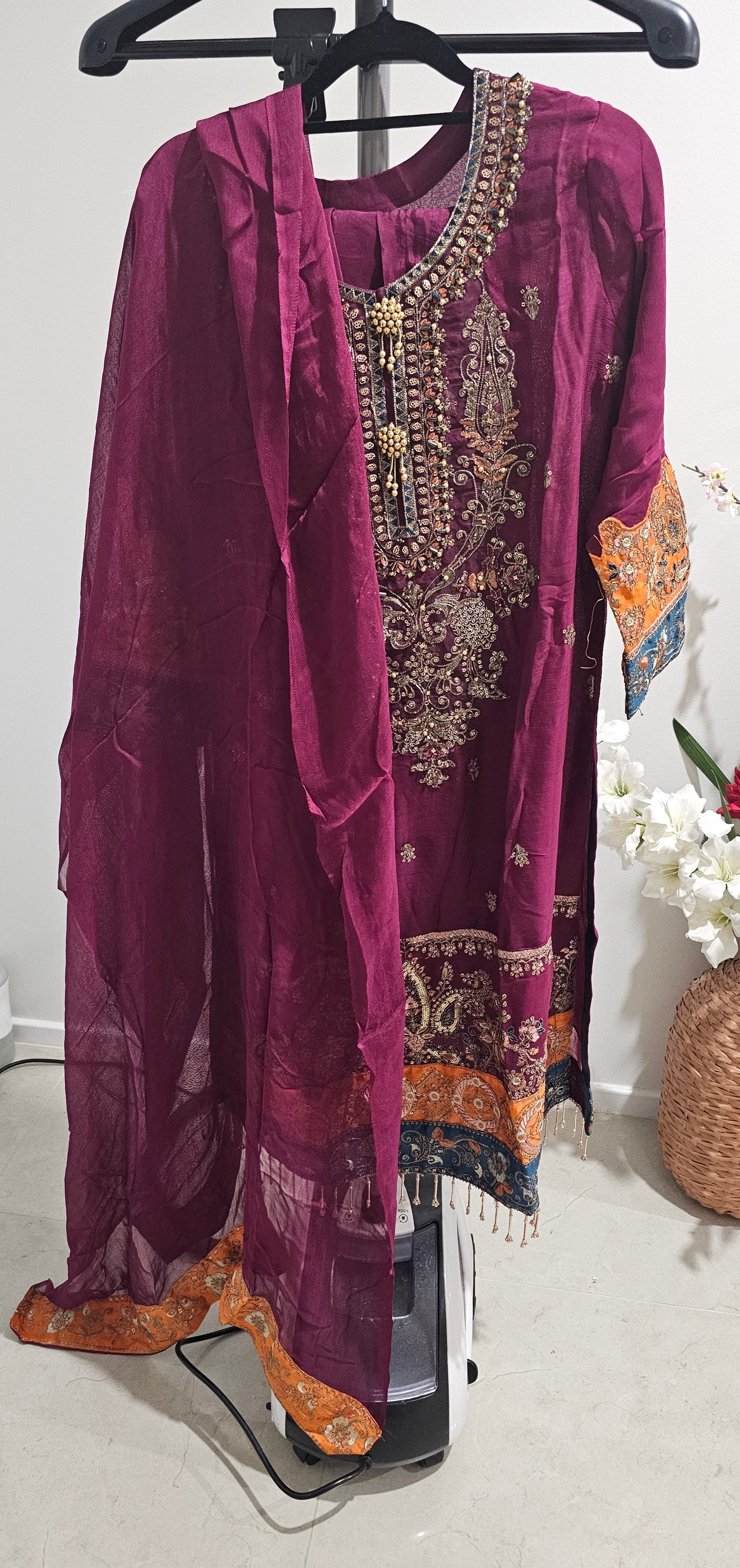 Pakistani clothing