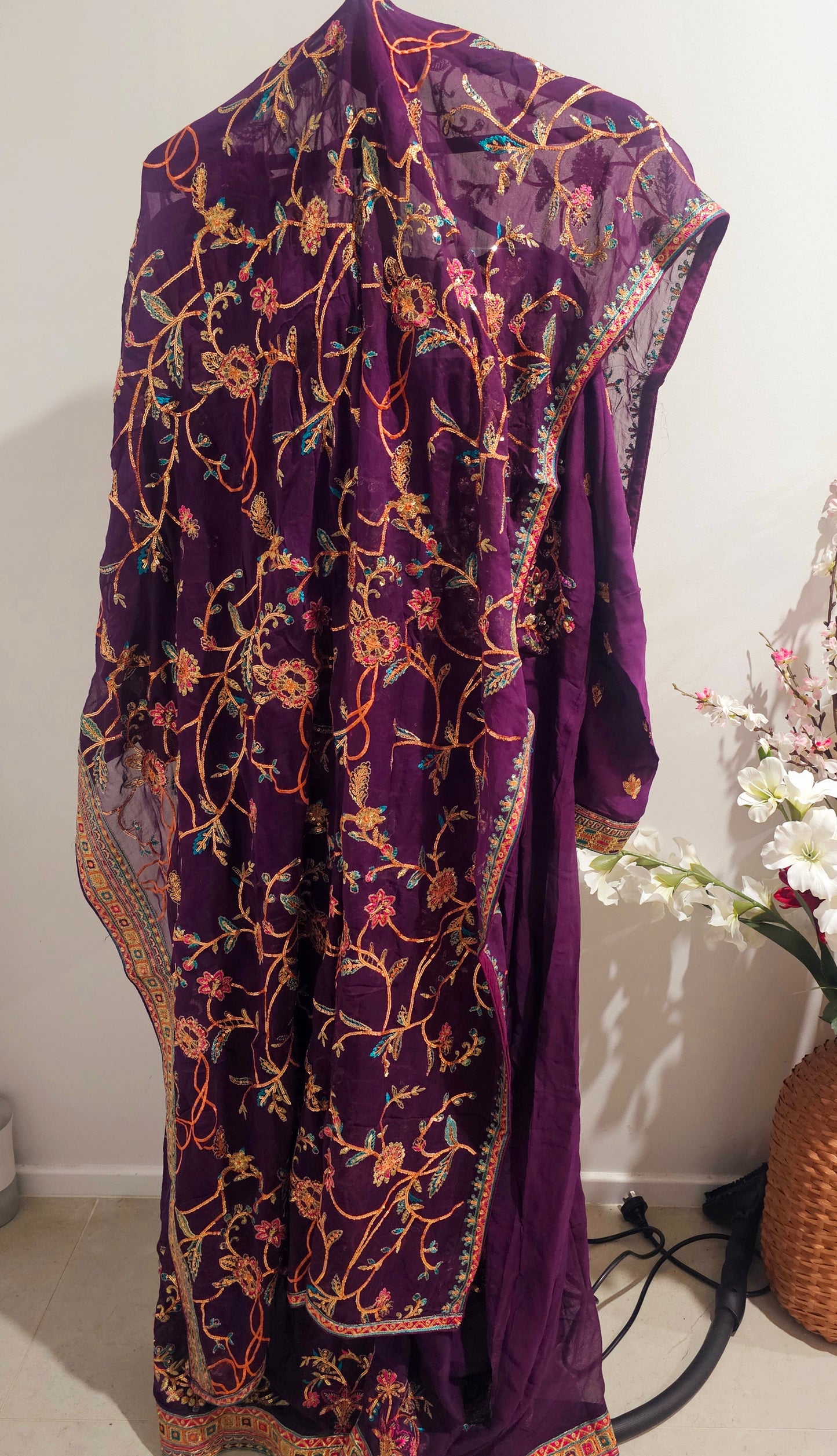 Pakistani/Indian traditional women clothing