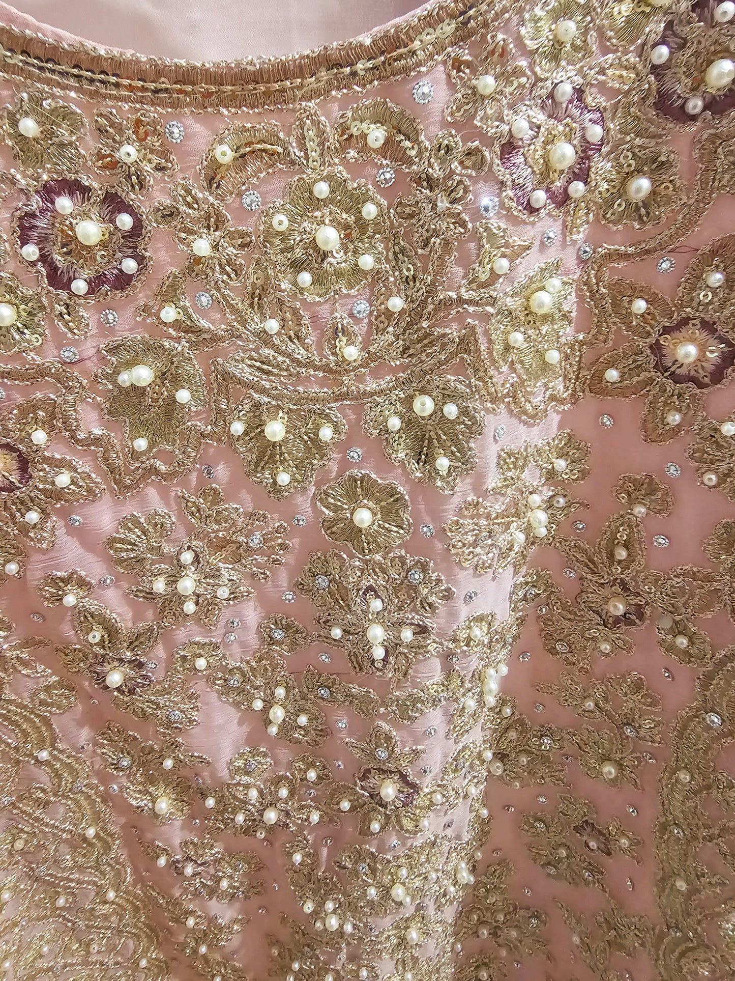 Pakistani/Indian traditional women clothing
