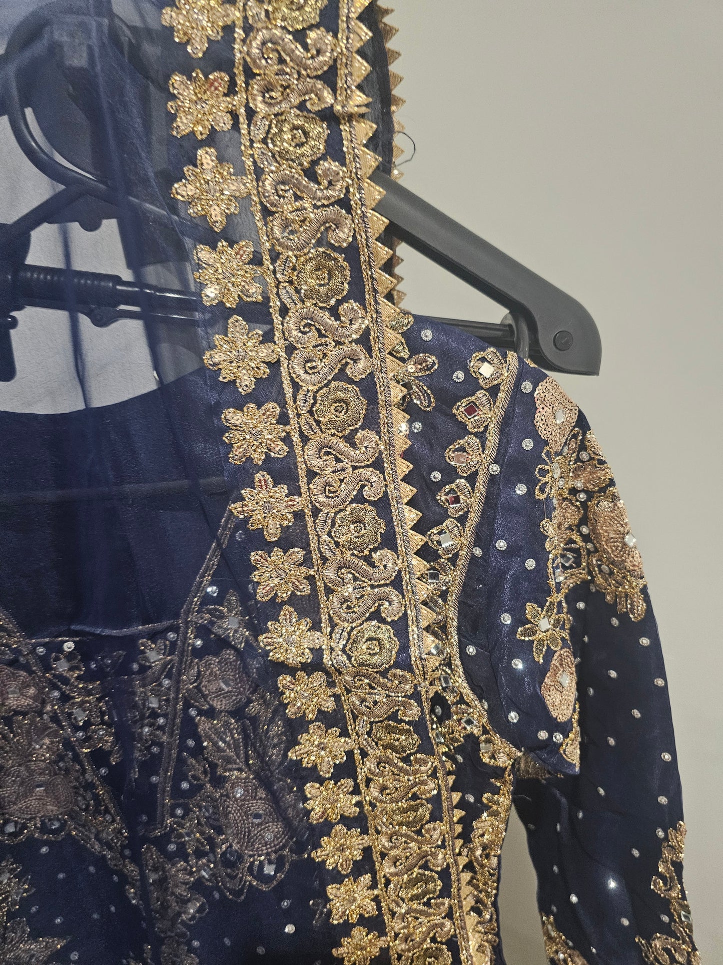 Pakistani/Indian traditional women clothing