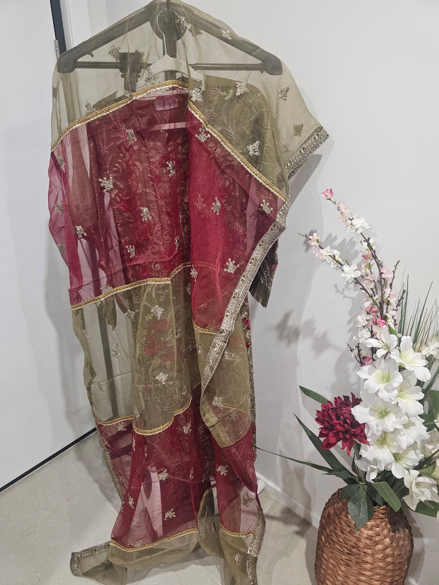 Pakistani/Indian traditional women clothing