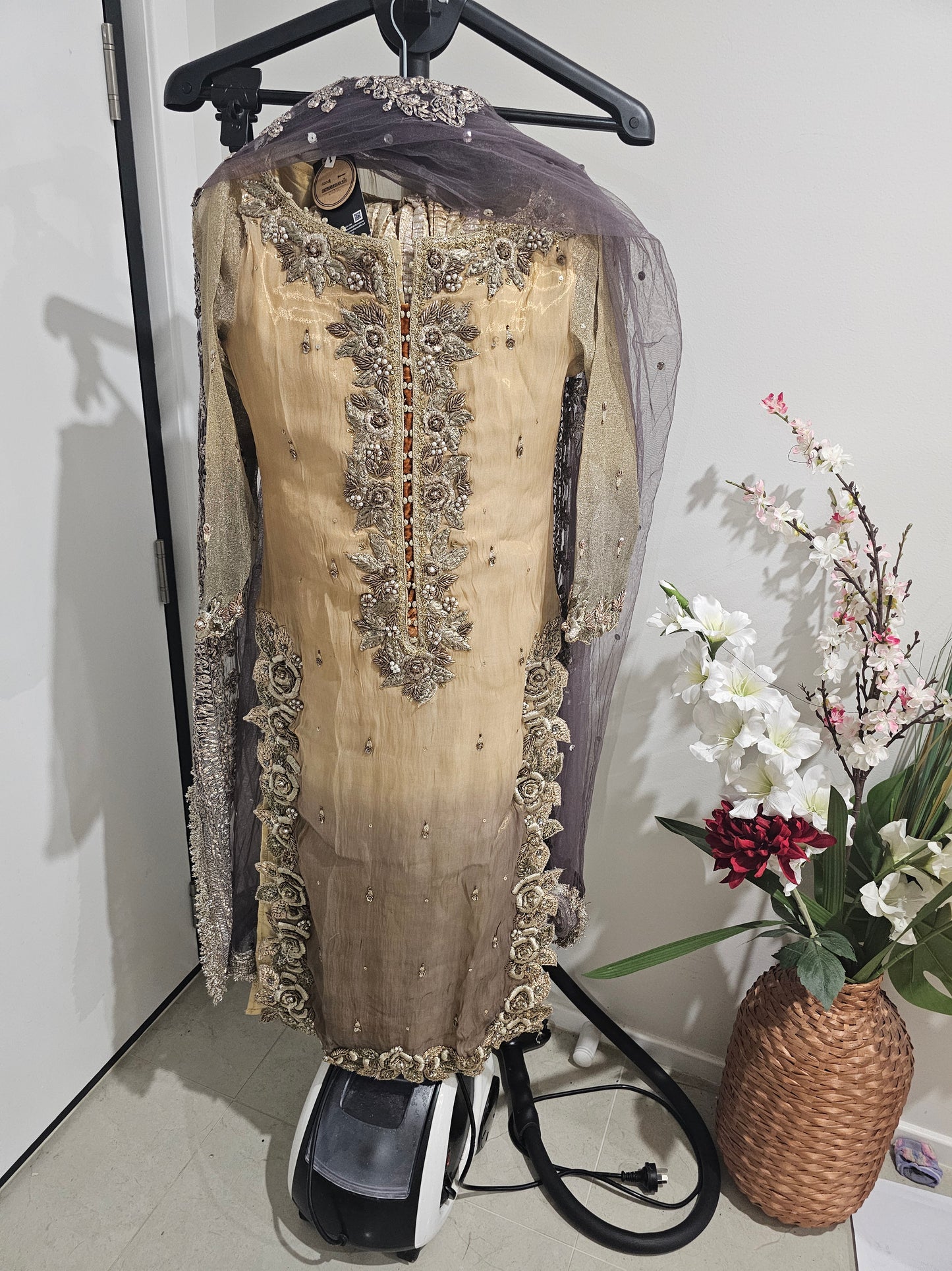 Pakistani/Indian traditional women clothing
