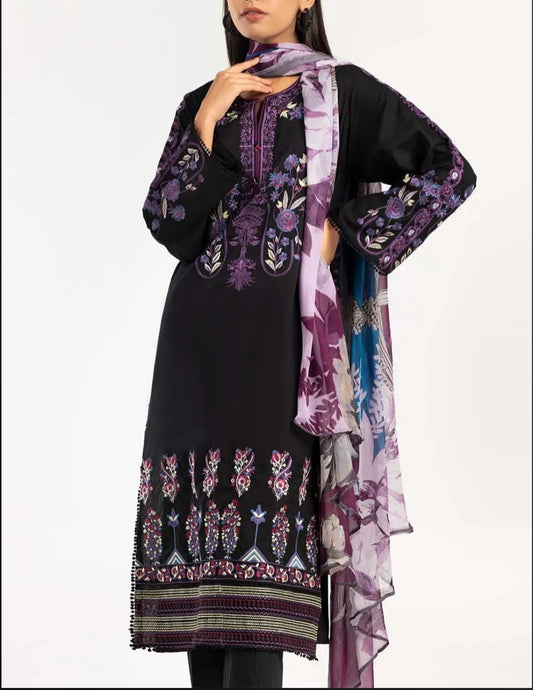 Pakistani/Indian traditional women clothing