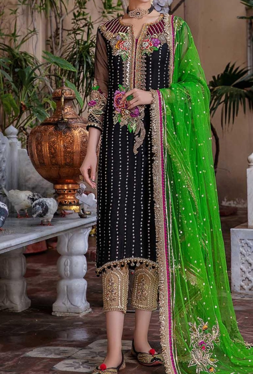 Pakistani traditional embroidery suit