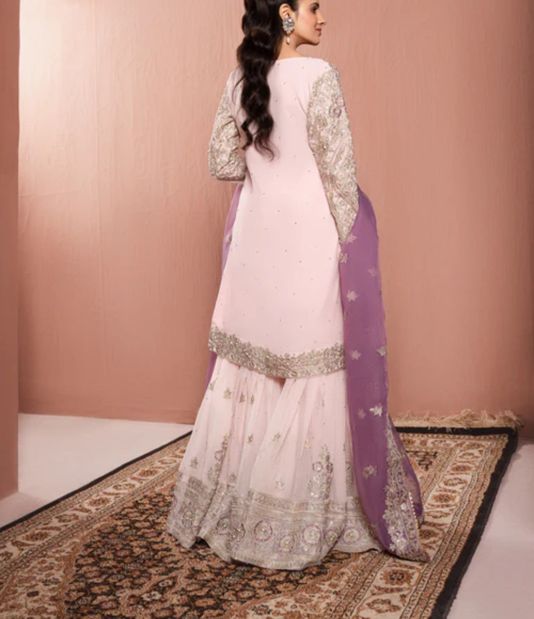 Pakistani/Indian traditional women clothing