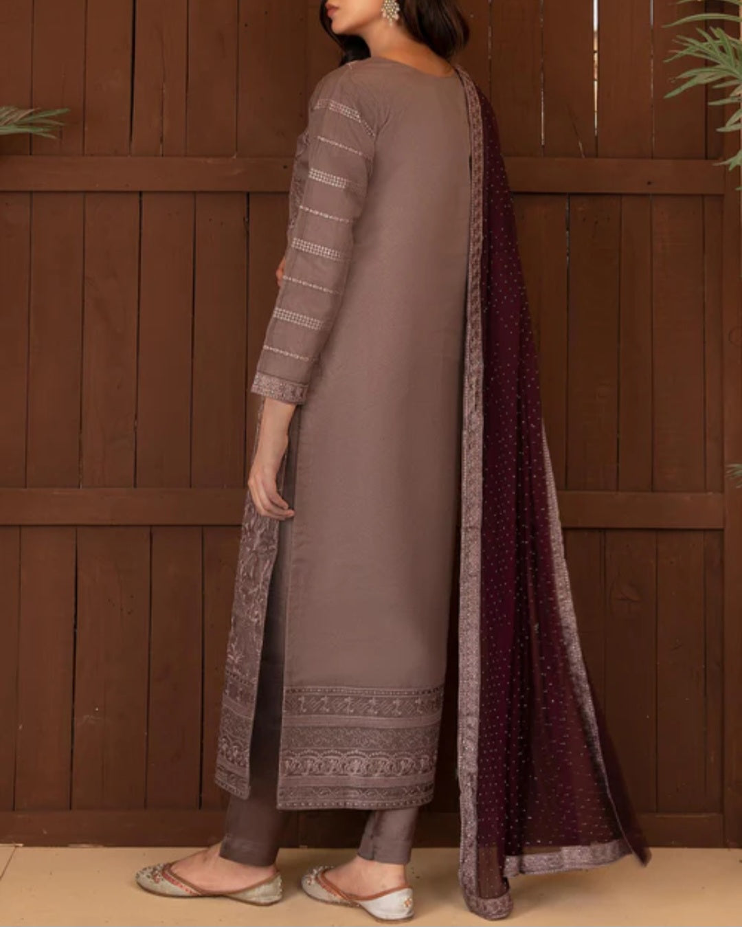 Pakistani/Indian traditional women clothing