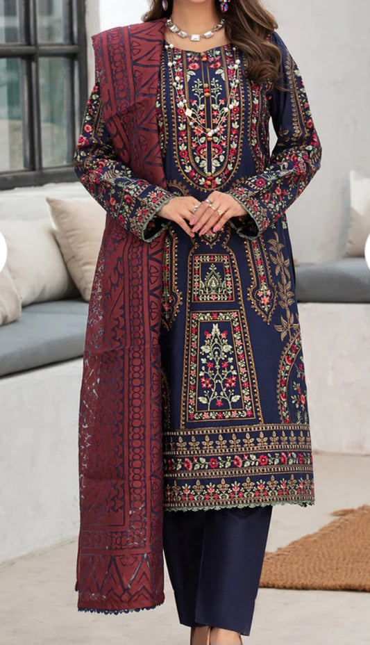 Pakistani/Indian traditional women  clothing