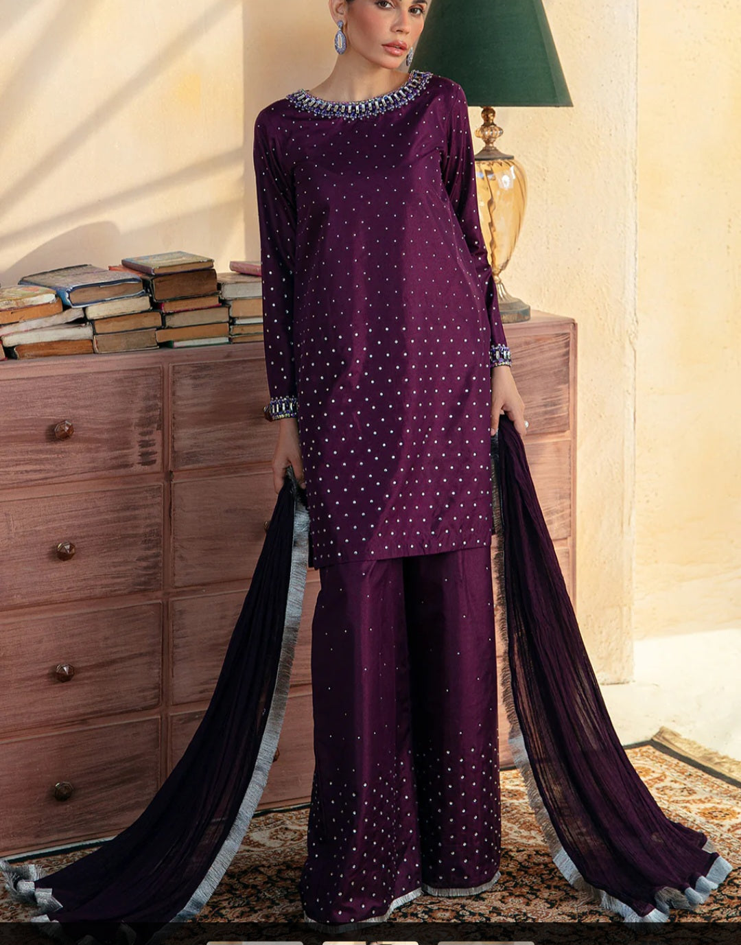 Pakistani/Indian traditional women clothing