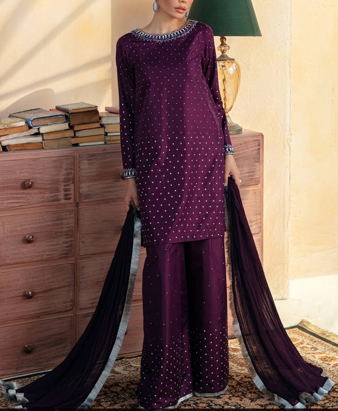 Pakistani/Indian traditional women clothing