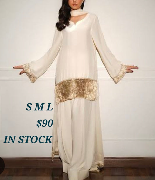 Pakistani/Indian traditional women clothng