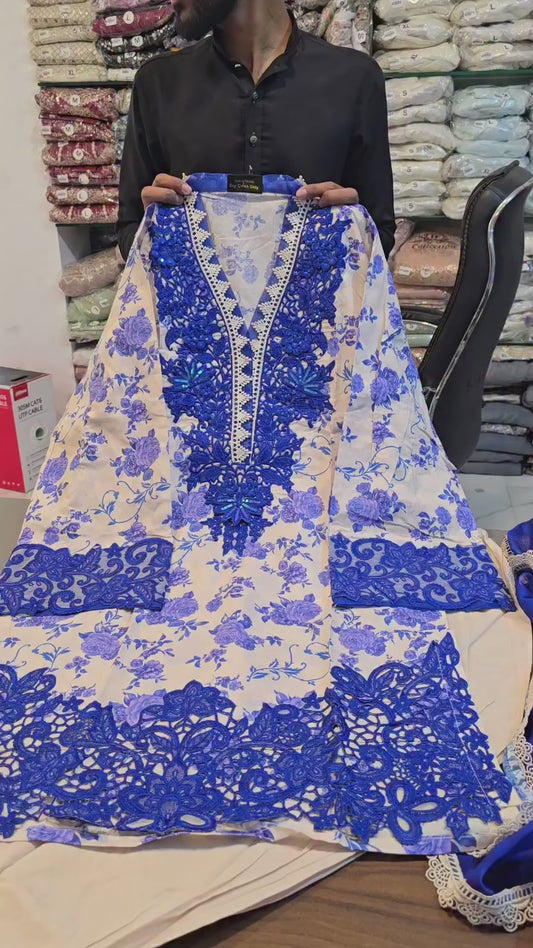 Pakistani/Indian traditional women clothng