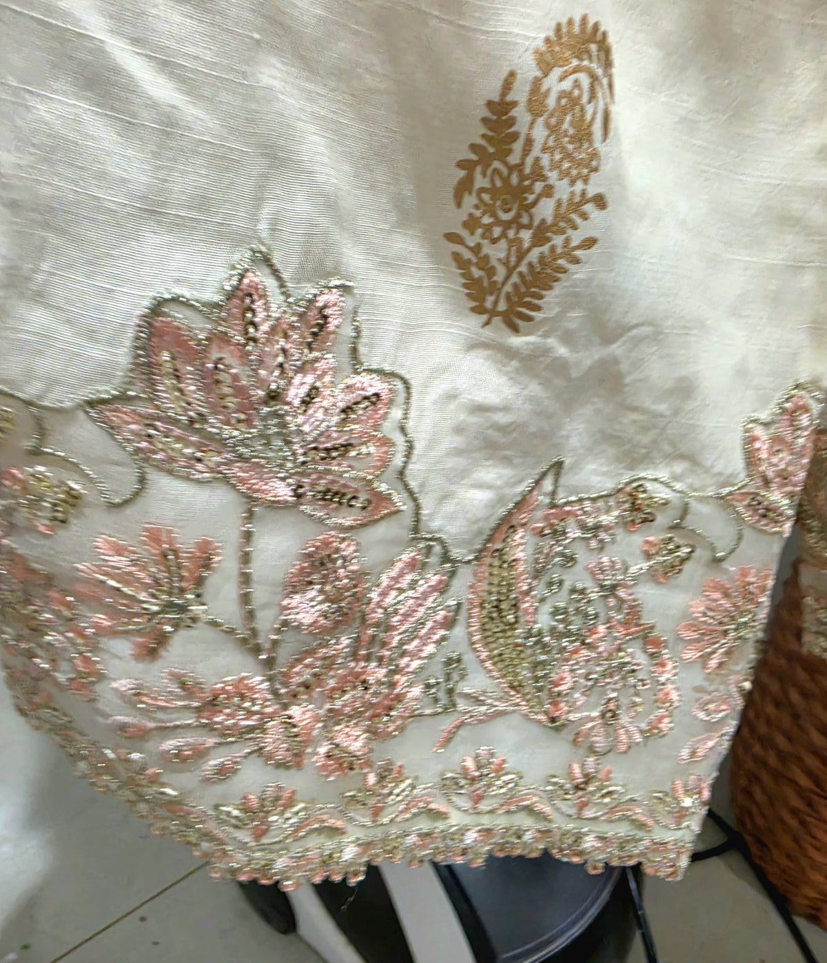 Pakistani/Indian traditional women clothng