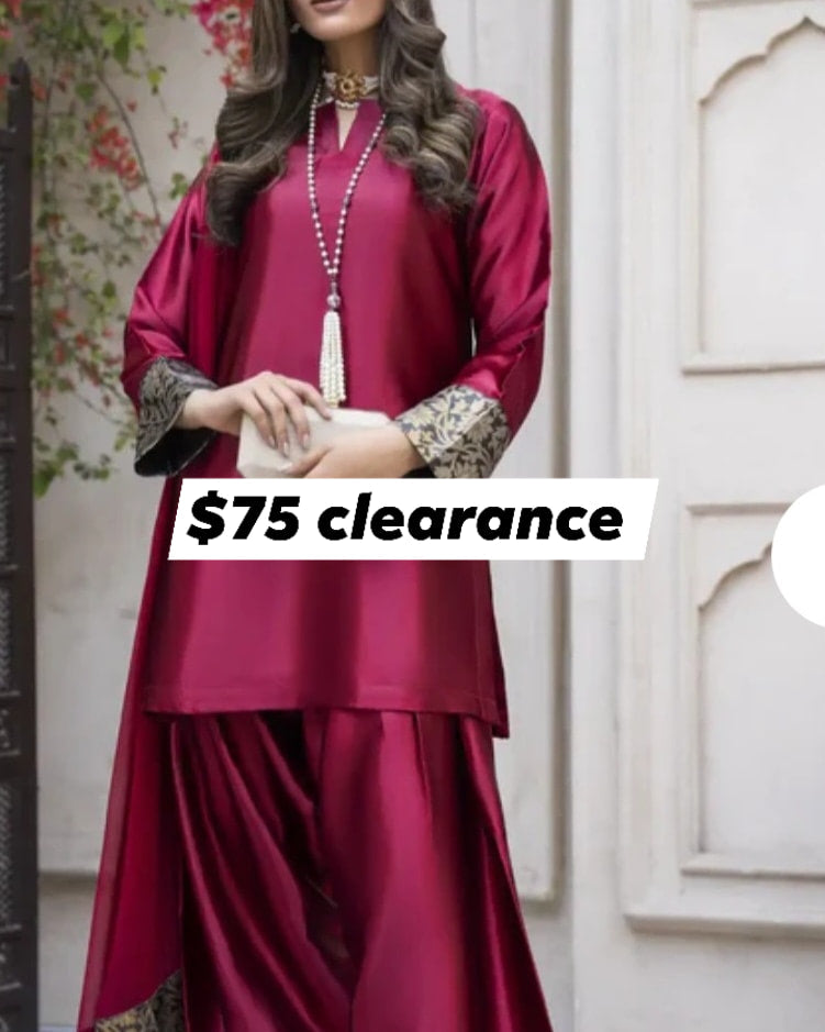 Pakistani/Indian traditional women clothng