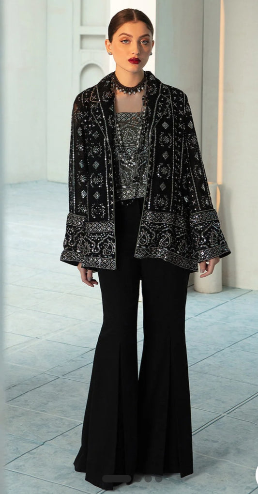 Pakistani/Indian traditional women clothng