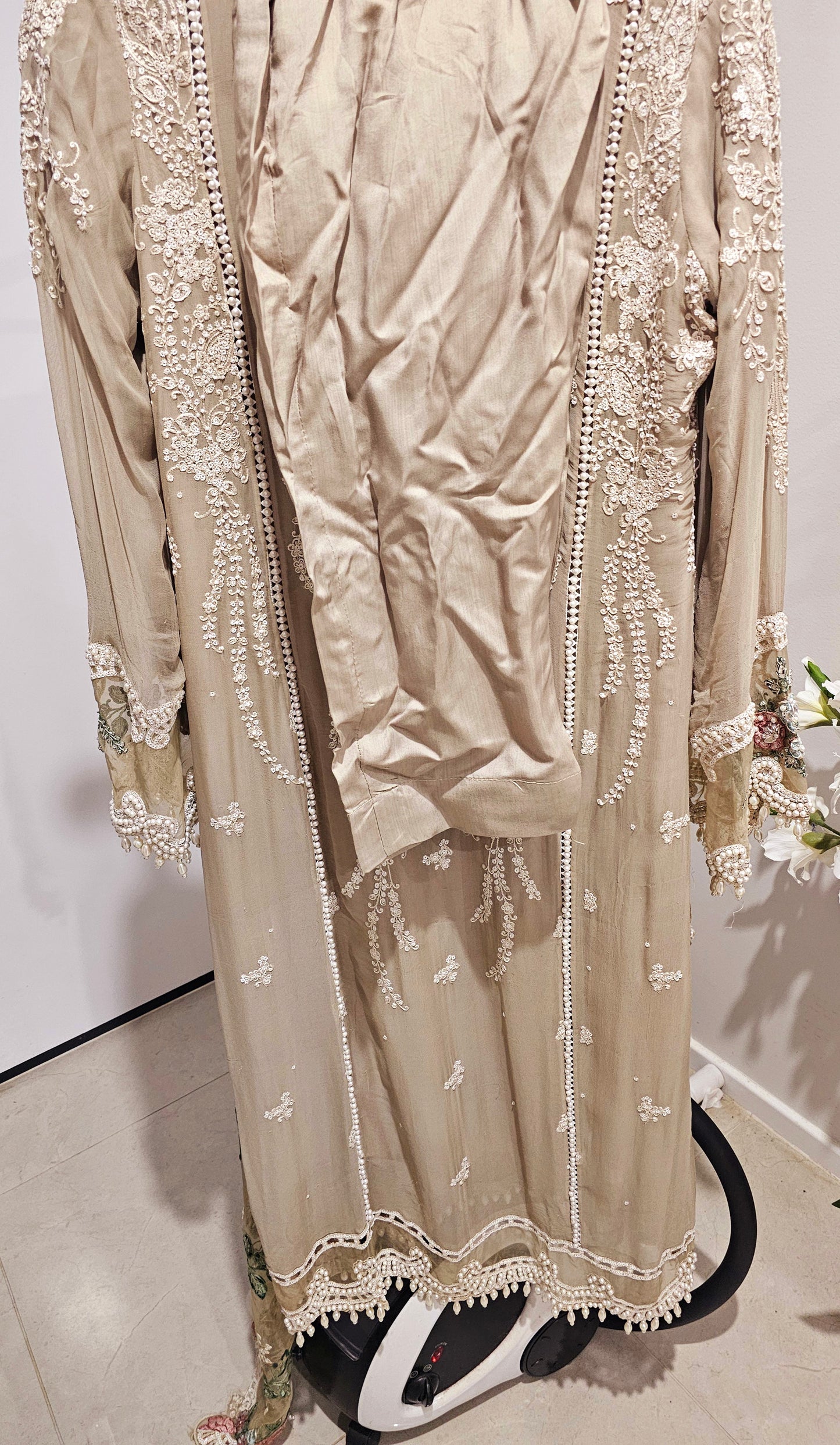 Pakistani/Indian traditional women clothing