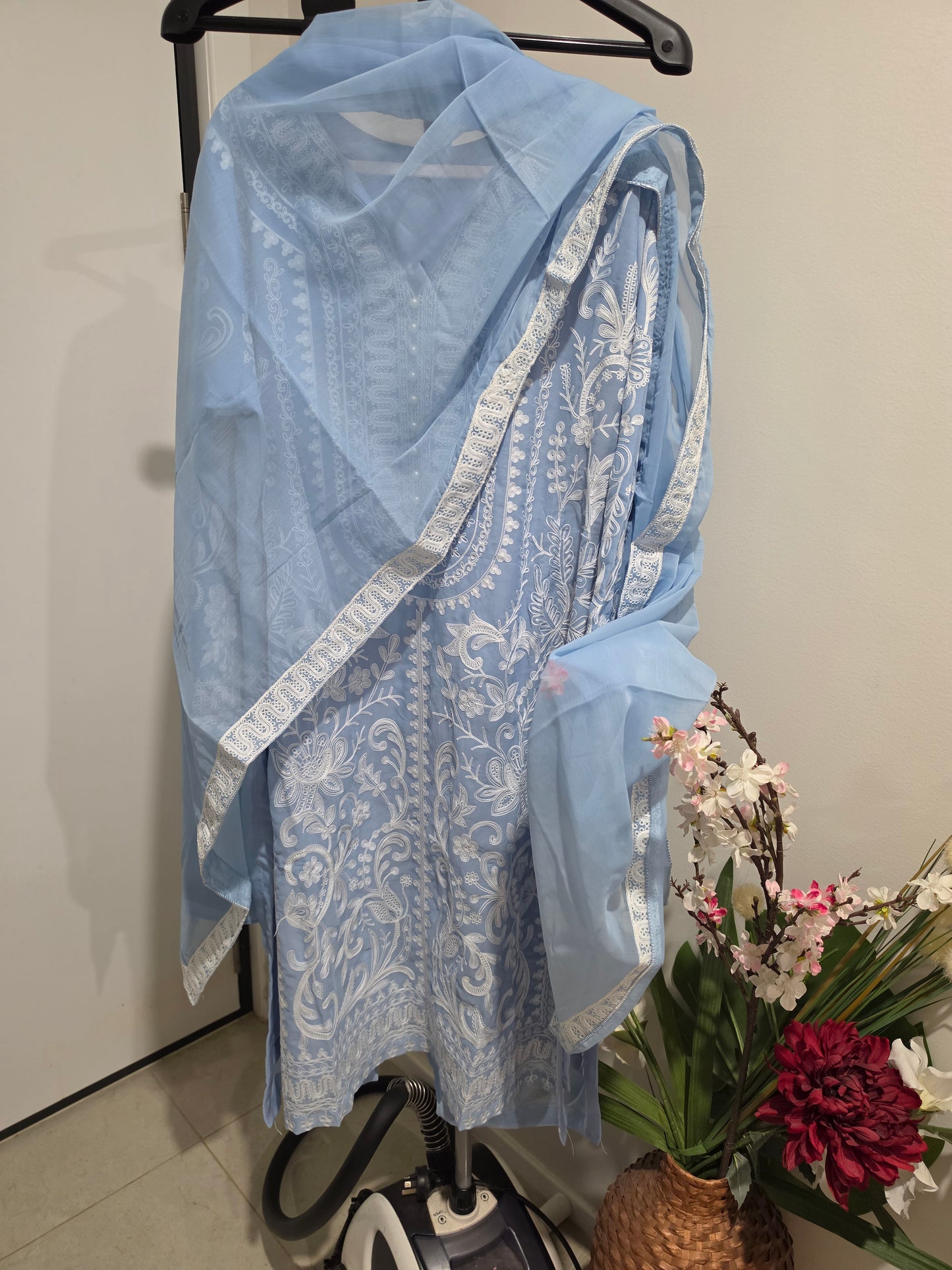 Pakistani/Indian traditional women clothng (Copy)