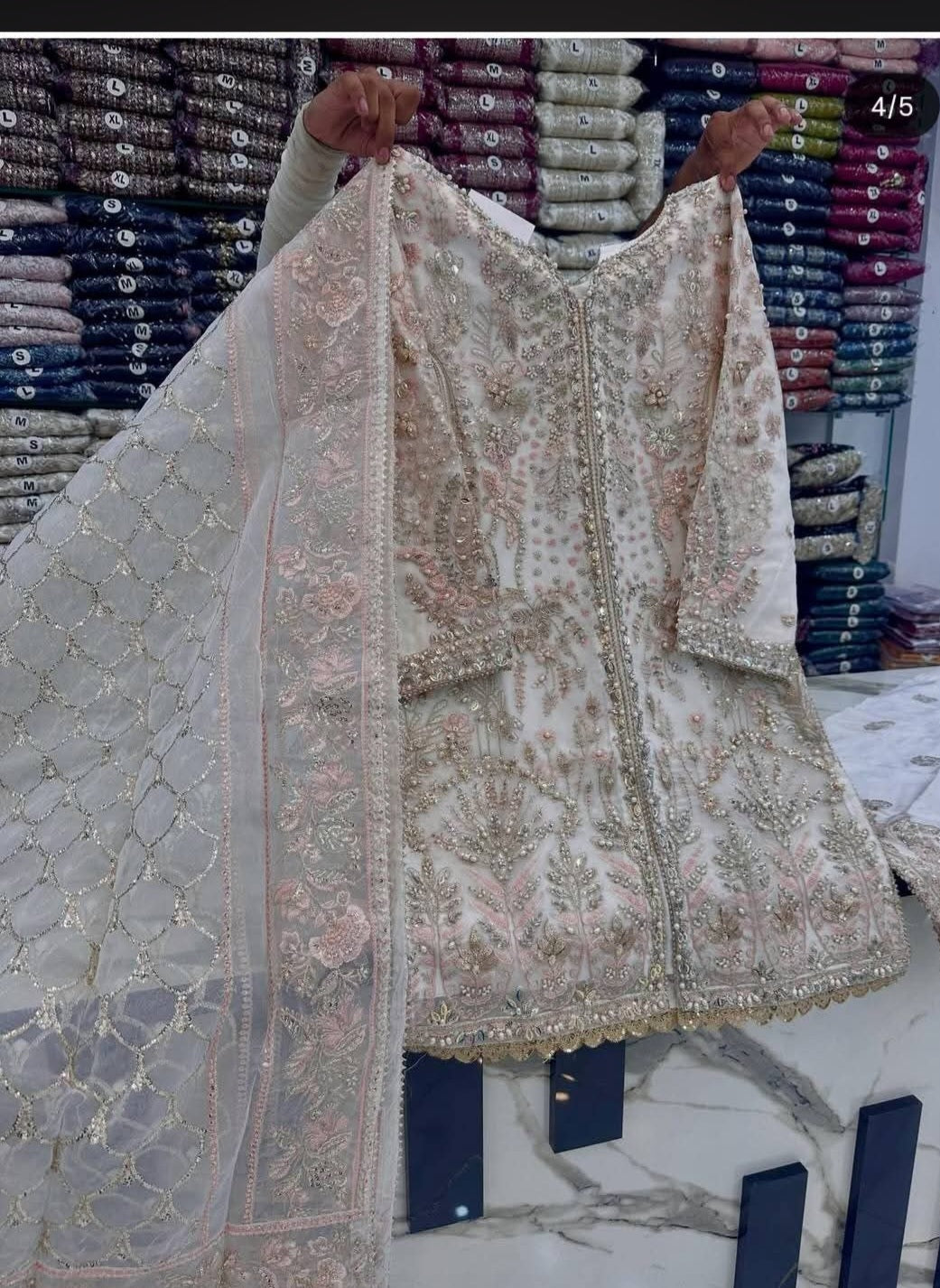 Pakistani/Indian traditional women clothng