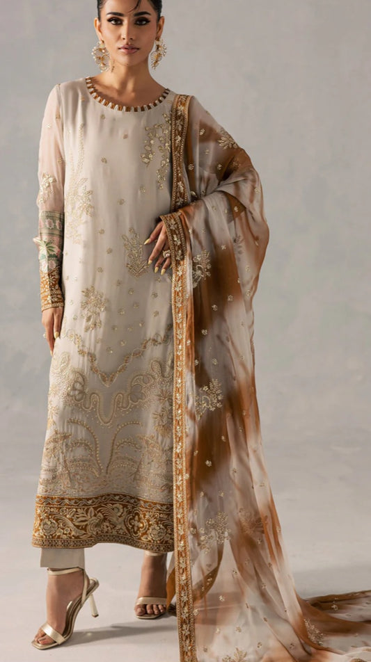 Pakistani/Indian traditional women clothng clearance