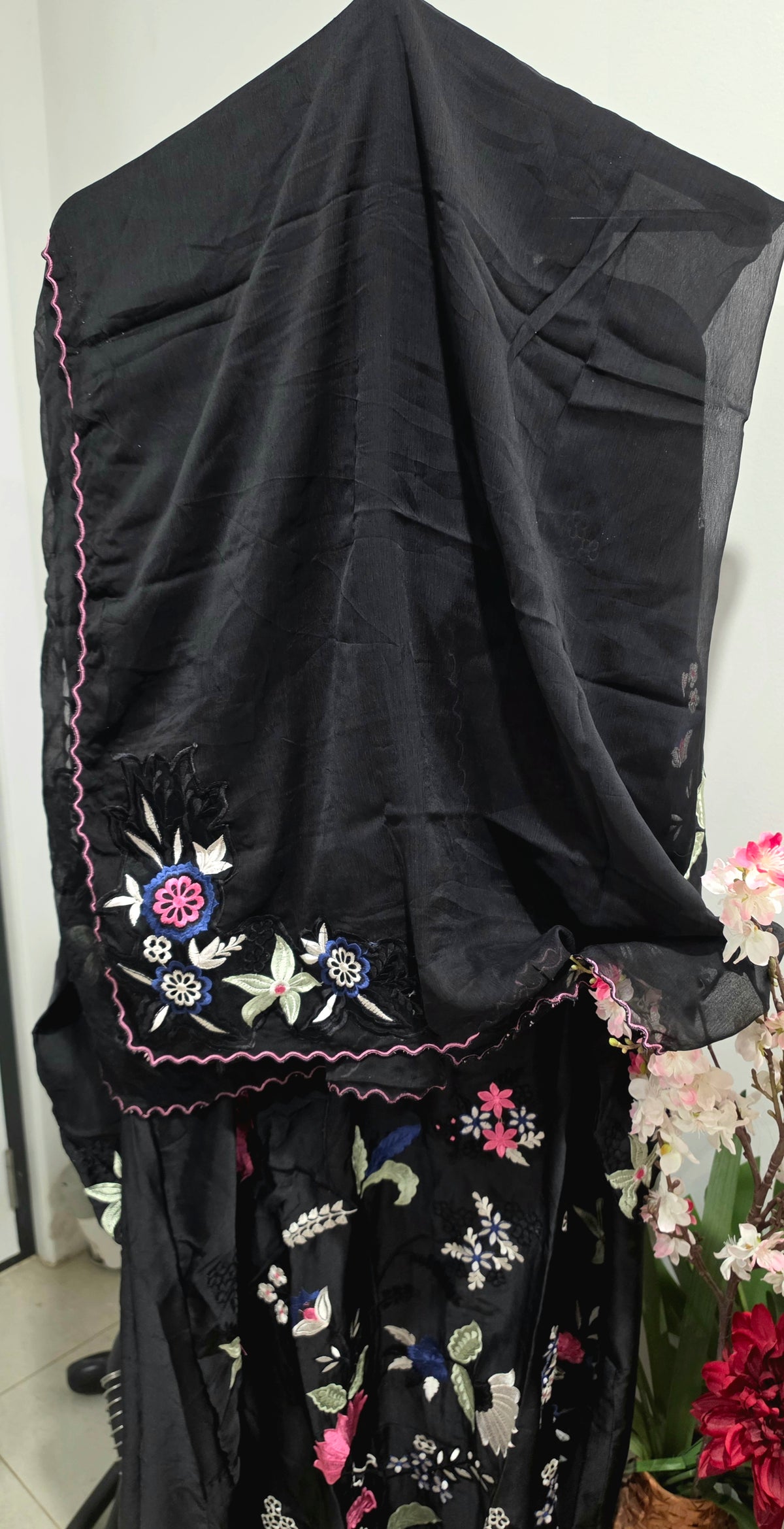 Pakistani/Indian traditional women clothng