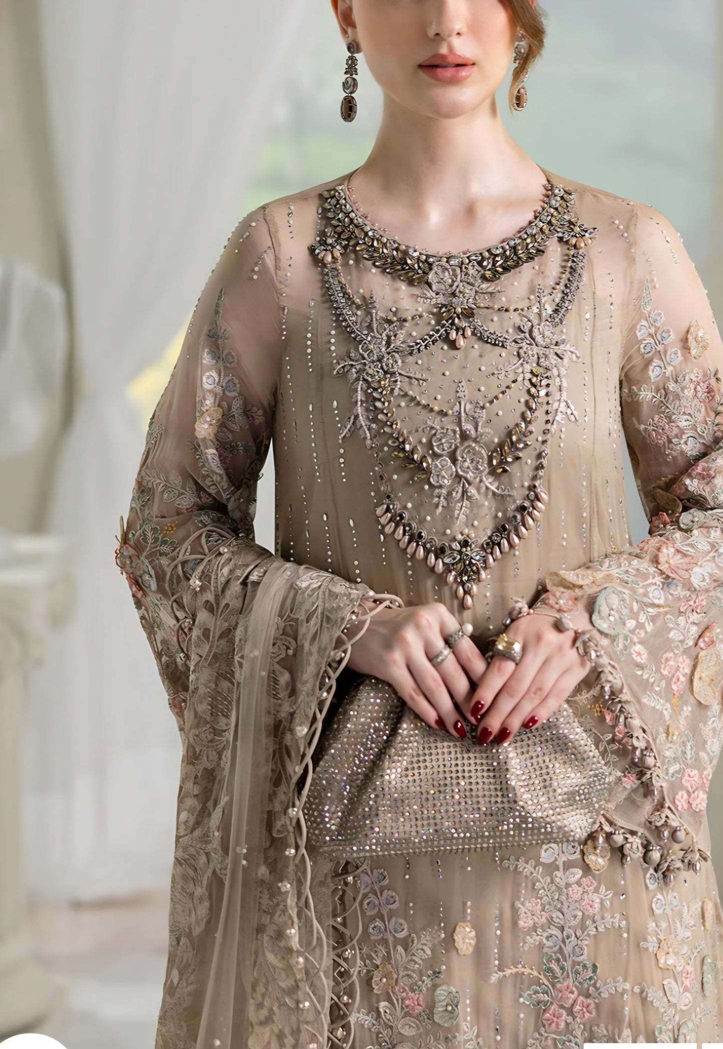 Pakistani/Indian traditional women clothng