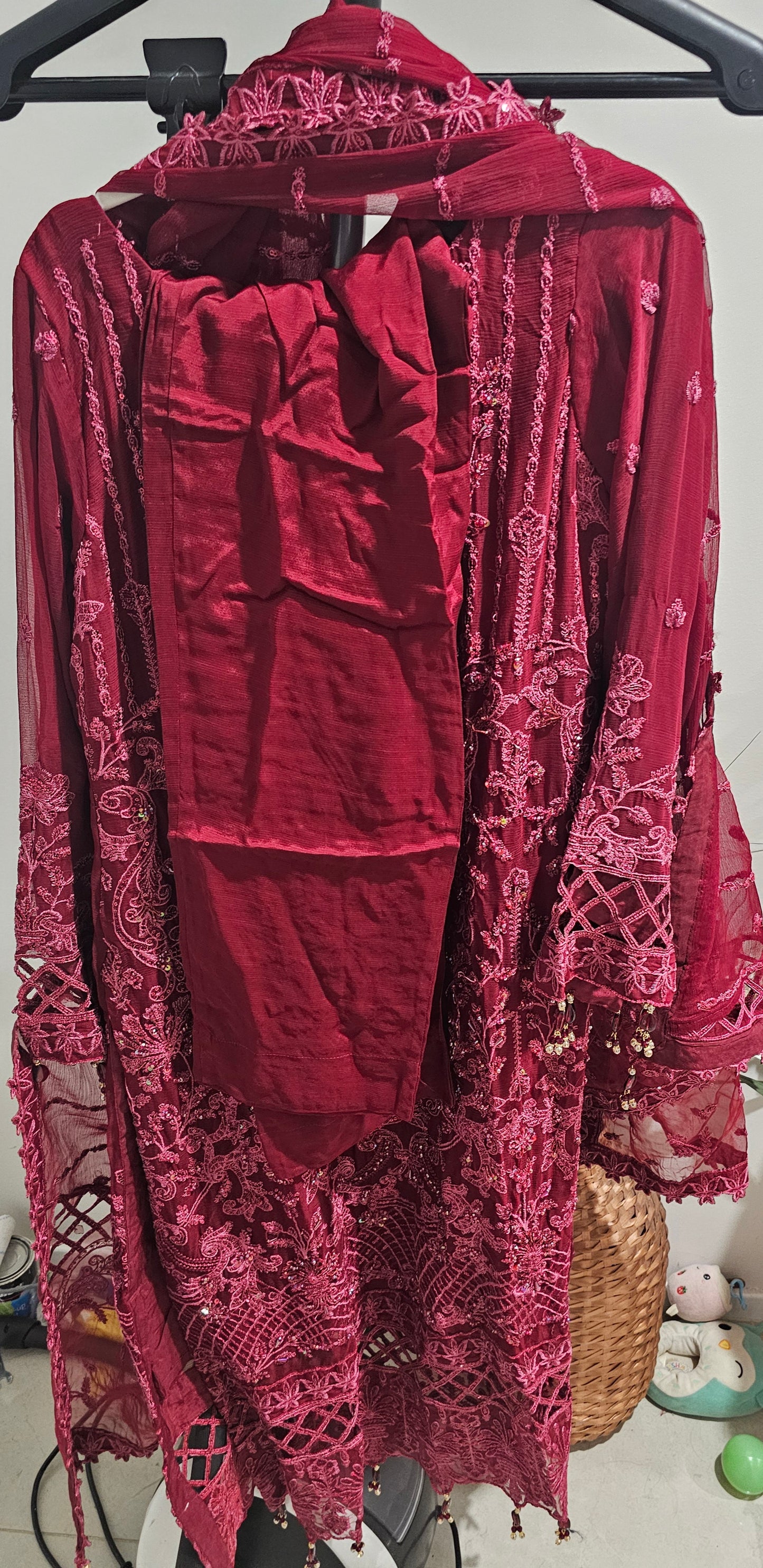 Pakistani/Indian traditional women clothing