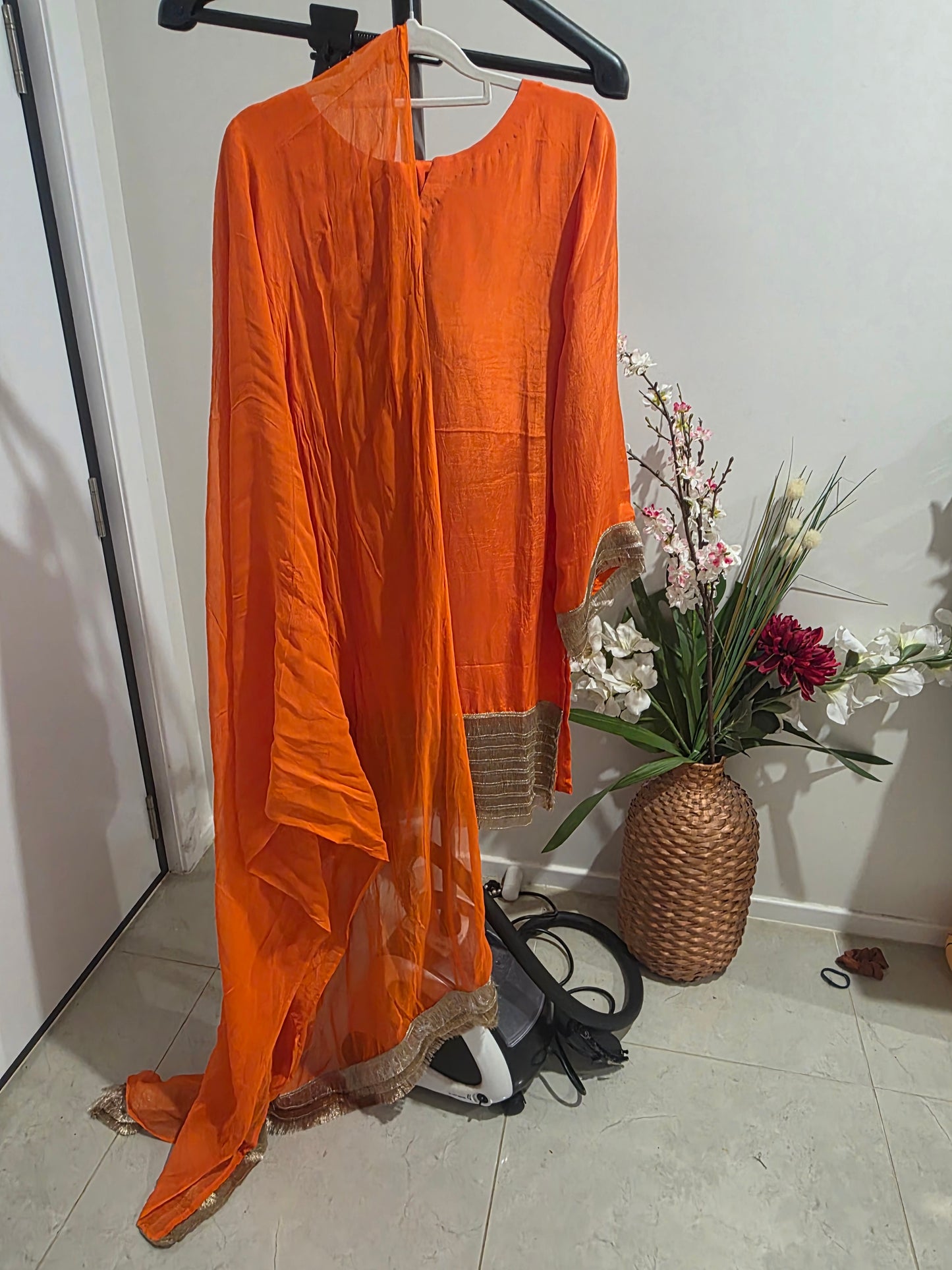 Pakistani/Indian traditional women clothng