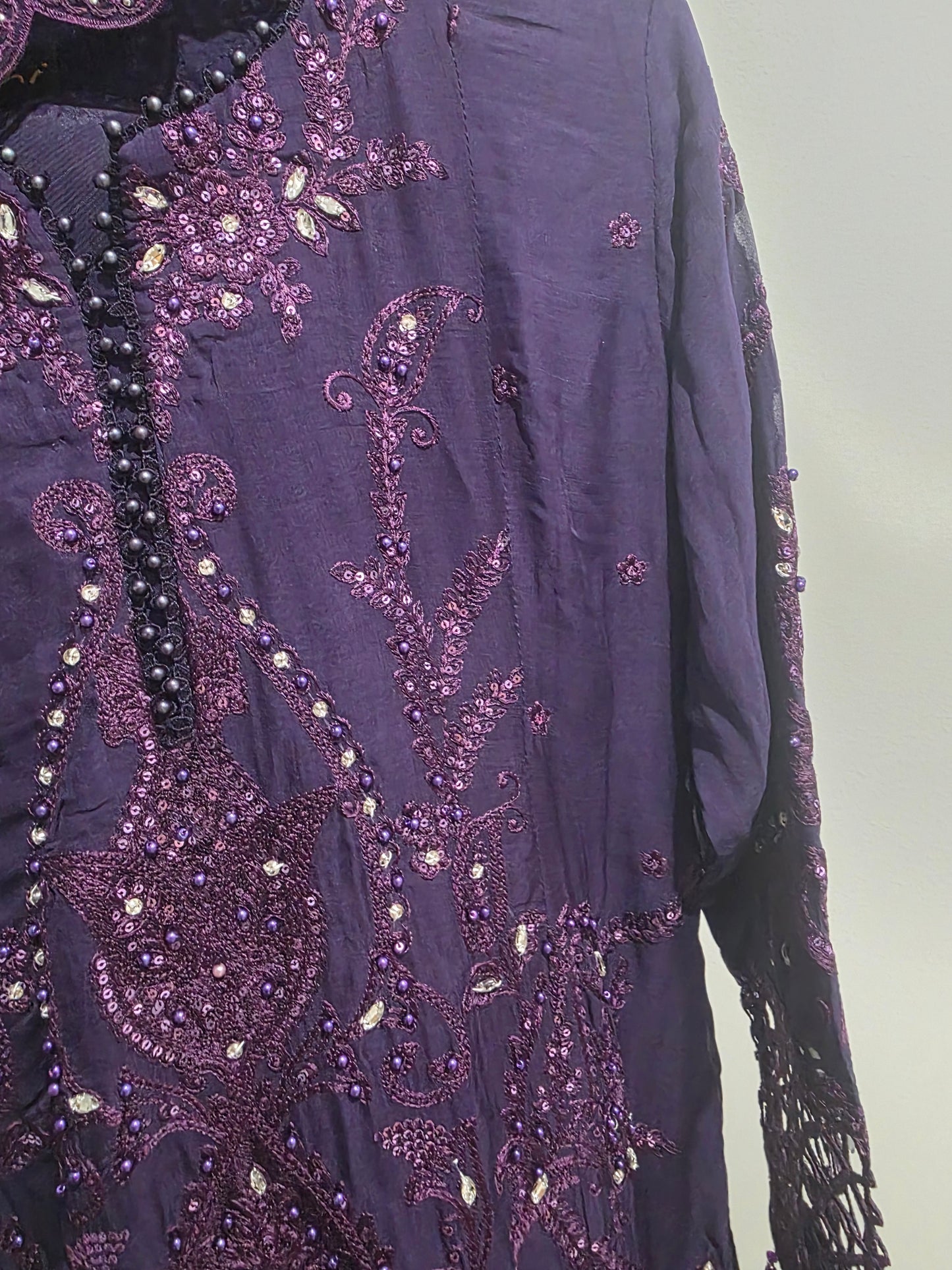 Pakistani/Indian traditional women clothng