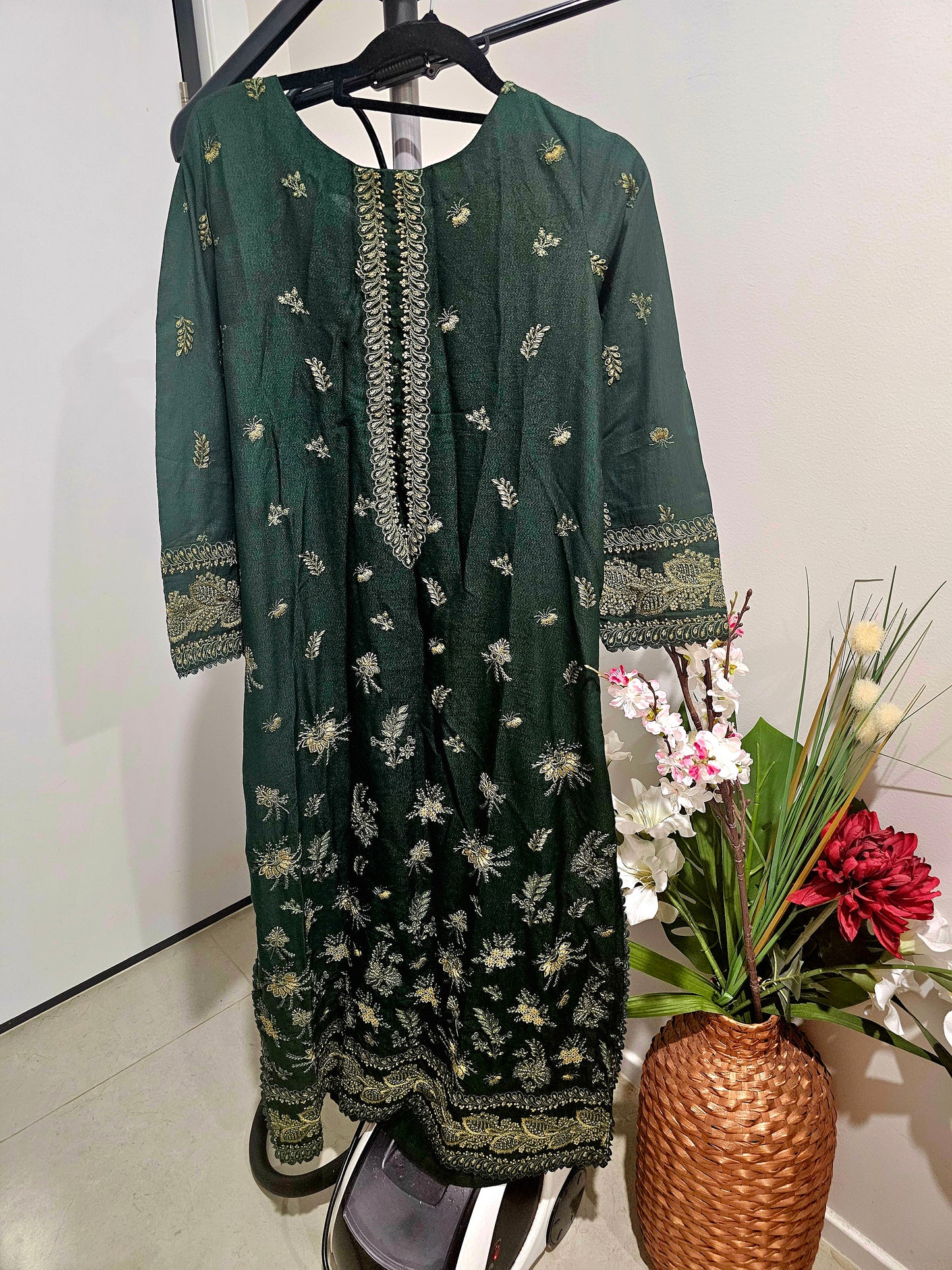 Pakistani/Indian traditional women clothing
