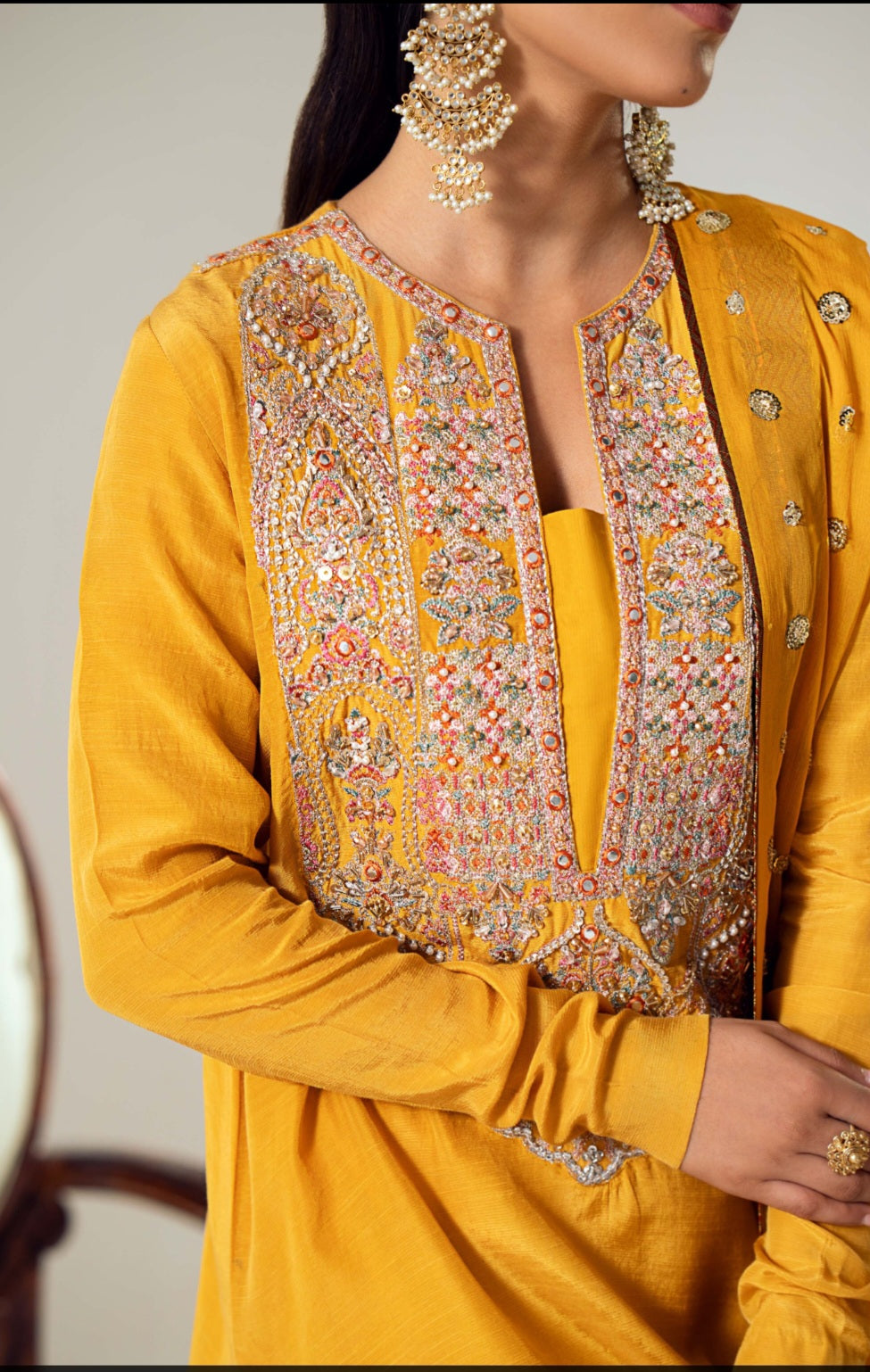 Pakistani/Indian traditional women clothng
